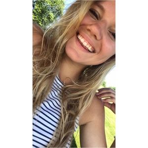 Meet your Posher, Jessica